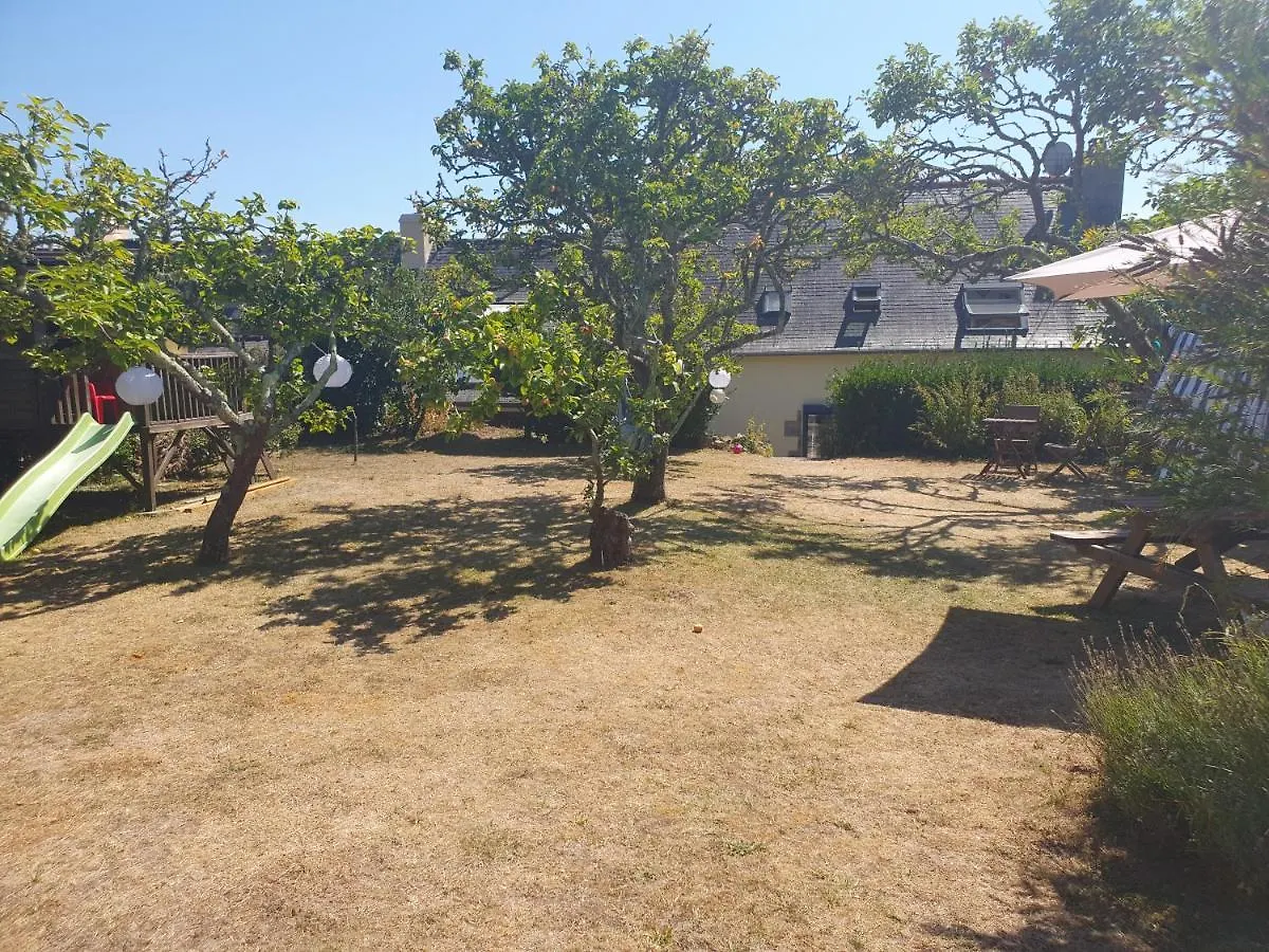 Semesterbostad Maison Typique Bretonne A 5 Min De La Plage A Pied Crozon